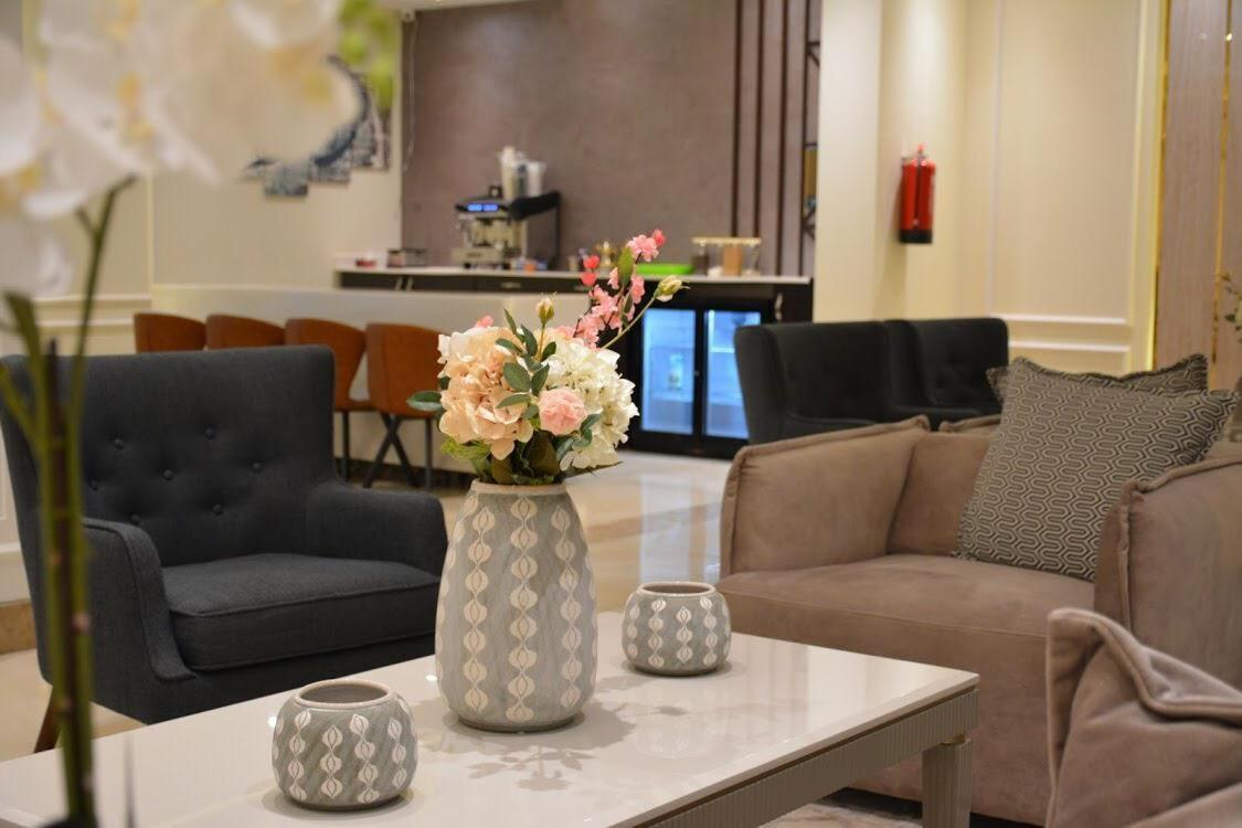 Alshurfah Loft Рияд Екстериор снимка